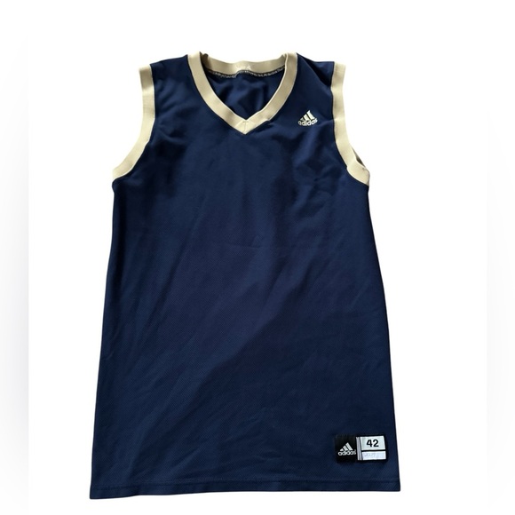 Vintage Adidas Basketball Jersey Men Size 42 Embroidered Logo - Picture 1 of 4